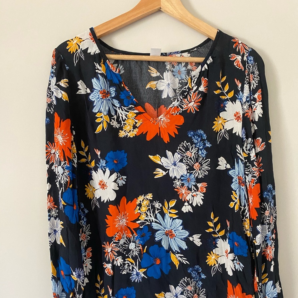 Old Navy Dark Blue/Navy Blouse Floral Print M